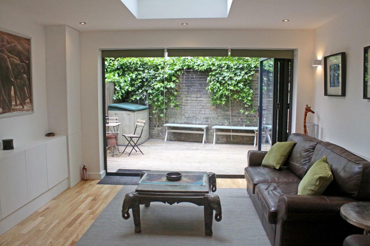 Hidden Treasure Set Within A 1900's Pumping Station Casa vacanze Londra